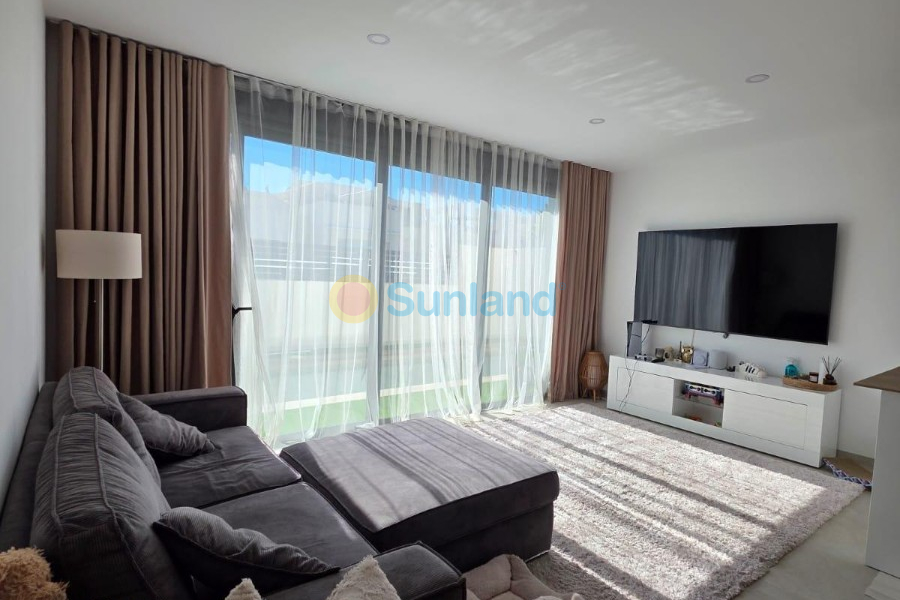 Segunda mano - Chalet - Benijofar