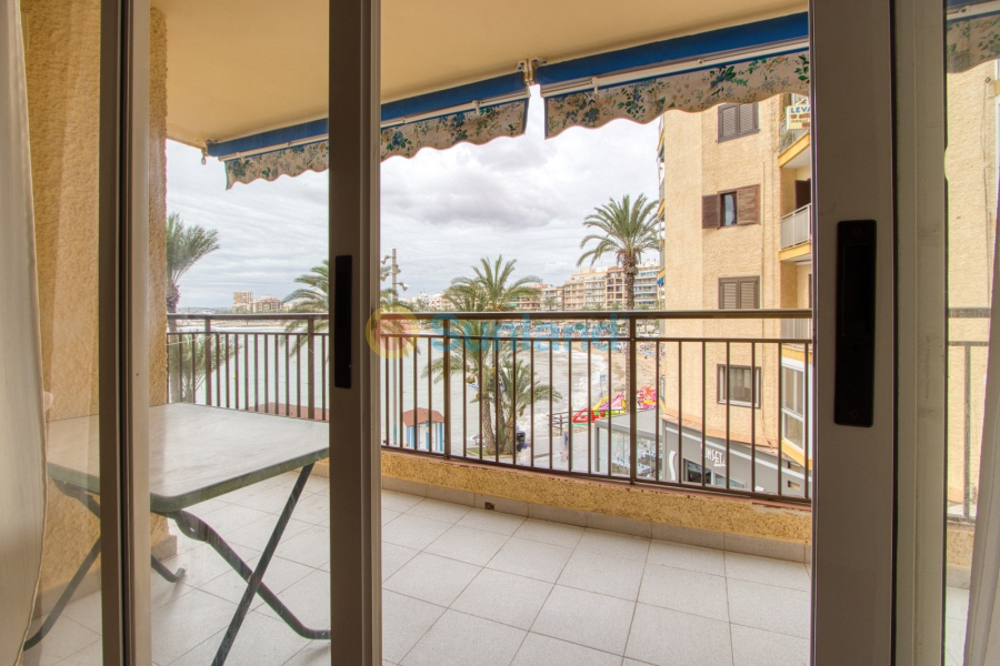 Resale - Apartment - Torrevieja - Playa del Cura