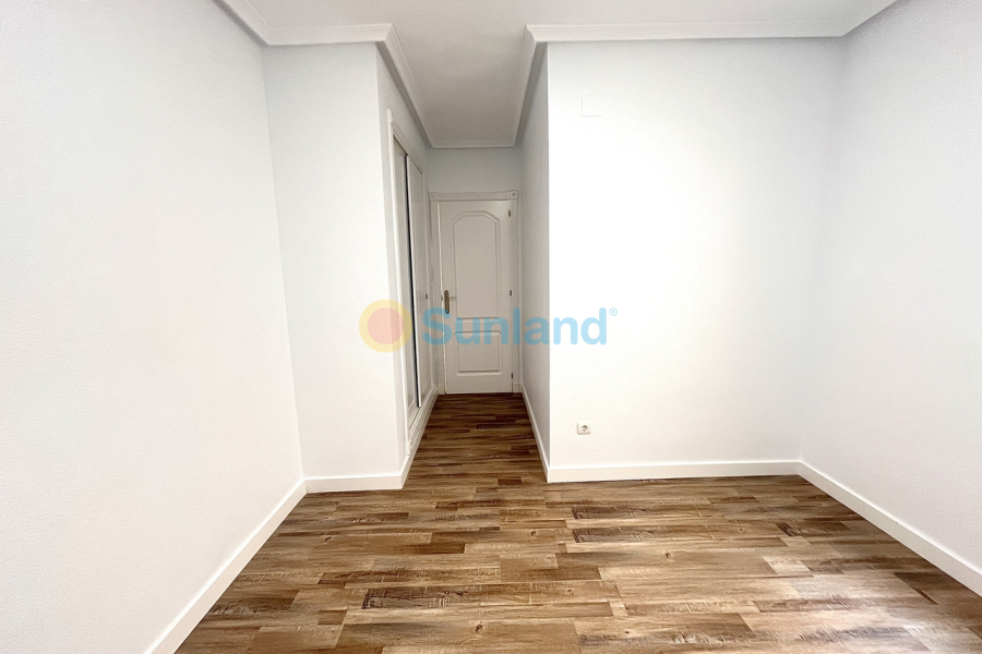 Resale - A - San Miguel De Salinas