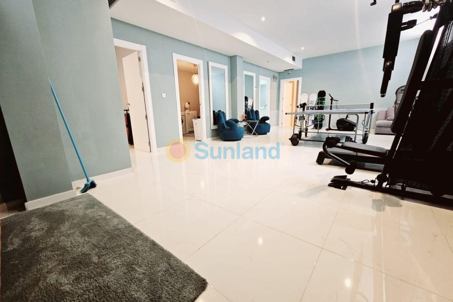 Använda fastigheter - Villa - Orihuela Costa - Villamartin