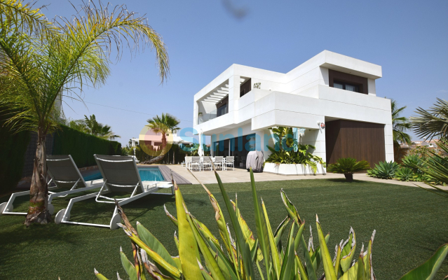 Detached Villa - Вторичка - Ciudad Quesada - Airstrip