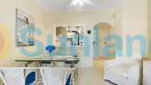 Resale - Apartment - Orihuela Costa - Campoamor