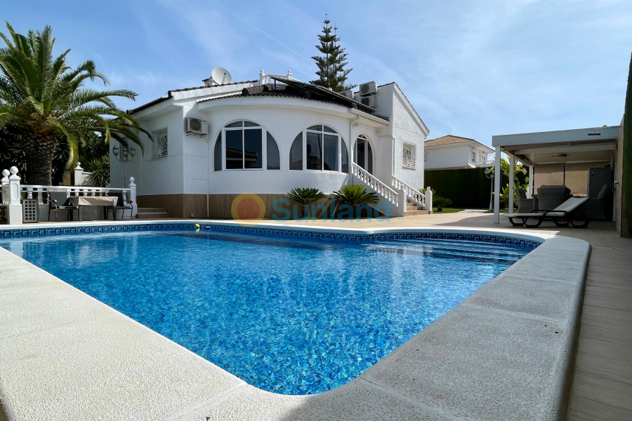 Resale - Villa - Ciudad Quesada - Doña Pepa