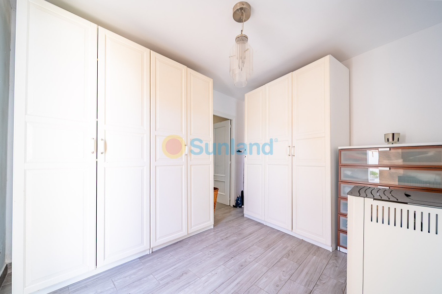 Resale - Villa - Torrevieja - Los Balcones