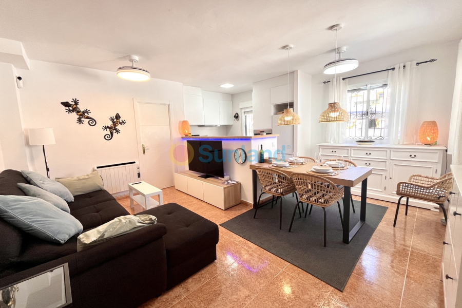 Använda fastigheter - T - Los Montesinos