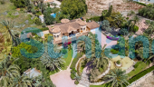 Resale - Villa - Elche/Elx