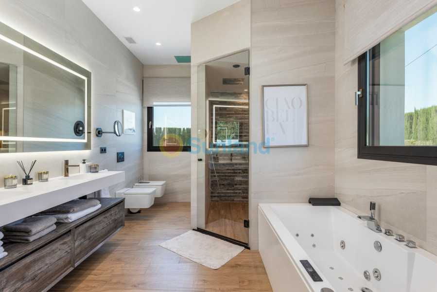 Resale - Villa - Elche/Elx