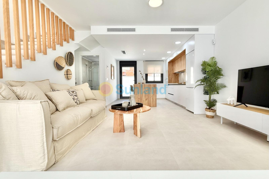 Новостройка - Town House - Cox - San Fernando