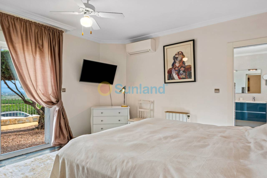 Använda fastigheter - Villa - Algorfa - Castillo de montemar