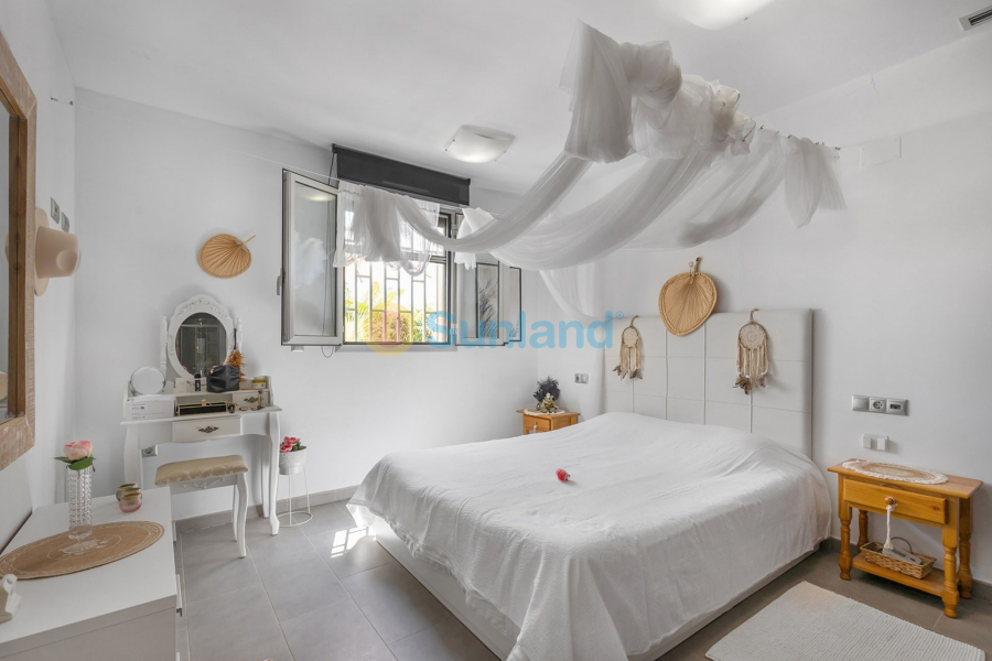 Använda fastigheter - Ground floor apartment - La Mata - Playa