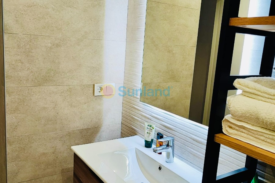 Använda fastigheter - Lägenhet - Torrevieja - Centro