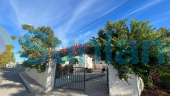 Resale - Country house - Orihuela - Benferri