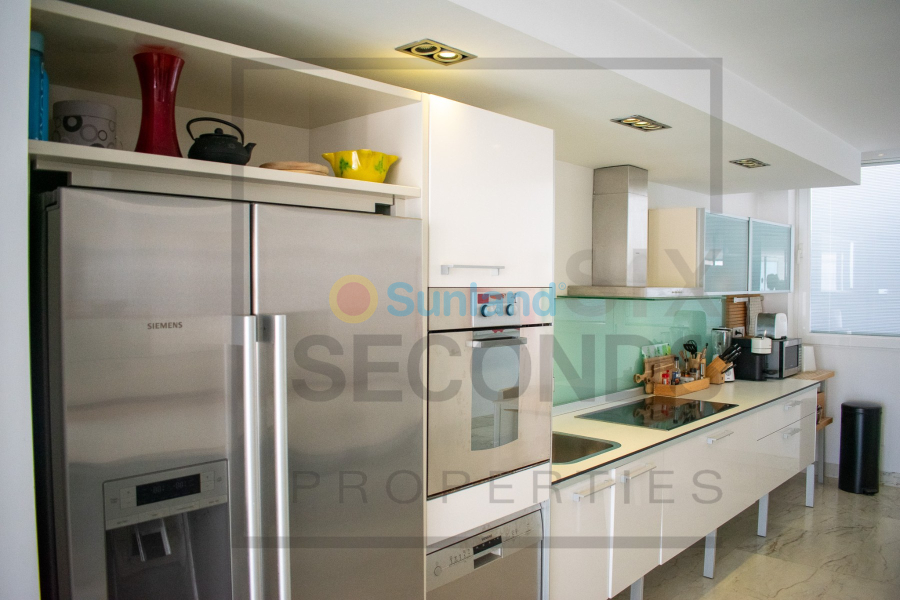 Resale - Apartment - Guardamar del Segura - 