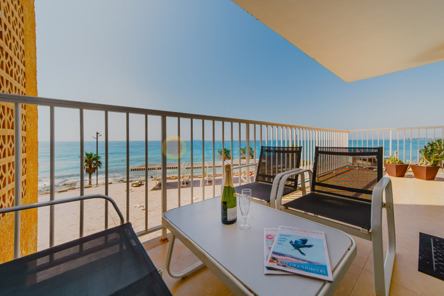 Resale - Apartamento - Torrevieja - Playa del Cura