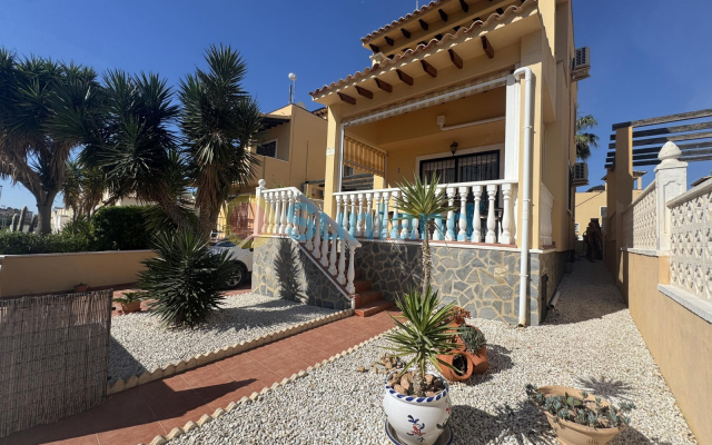 Villa - Brukte eiendommer - Villamartin - Lomas del Golf