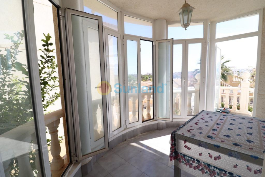 Resale - Villa - Orihuela Costa - Villamartin