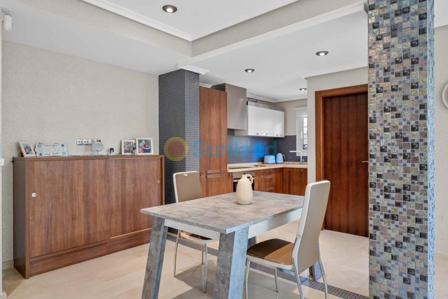 Använda fastigheter - Lägenhet - Cabo Roig