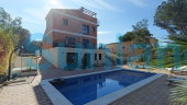 Resale - Villa - Pinar De Campoverde - 