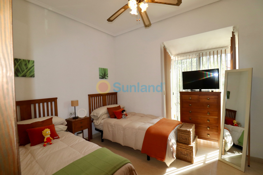 Använda fastigheter - Country house - Catral