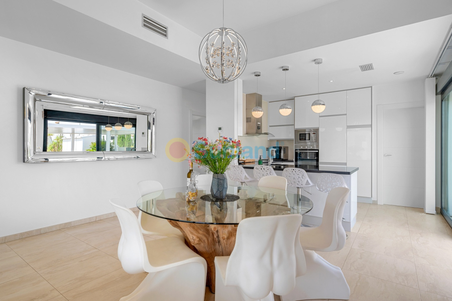 Brukte eiendommer - Villa - Orihuela Costa - Villamartin