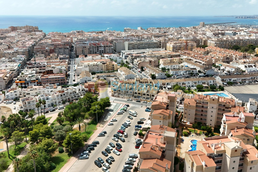 Använda fastigheter - Lägenhet - Torrevieja