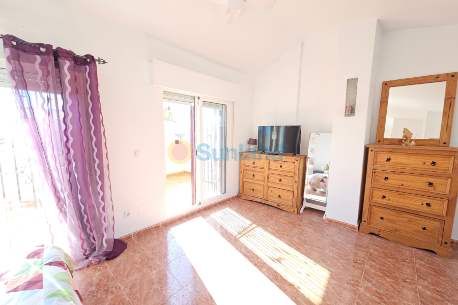 Resale - Apartment - La Zenia - Amapolas