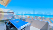 Resale - Apartment - La Manga del Mar Menor - 