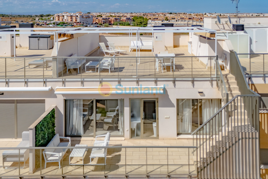 Segunda mano - Ático - Orihuela Costa - Villamartin