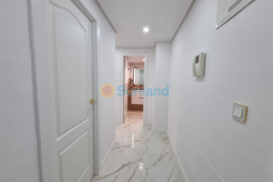 Resale - Apartment - Guardamar del Segura - 