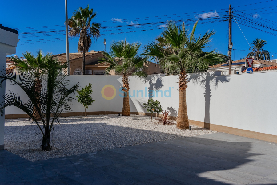 Använda fastigheter - Villa - Ciudad Quesada - town