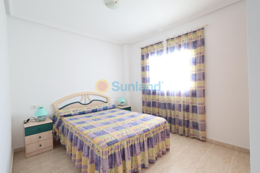 Resale - Apartment - Torrevieja - La Mata