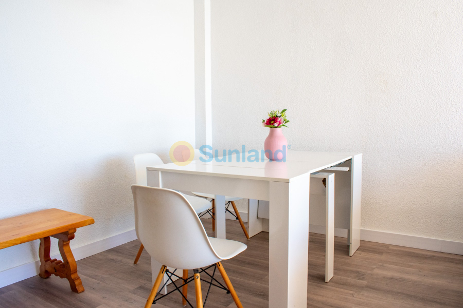 Verkauf - Apartment - Torrevieja - El Acequión - Los Náufragos