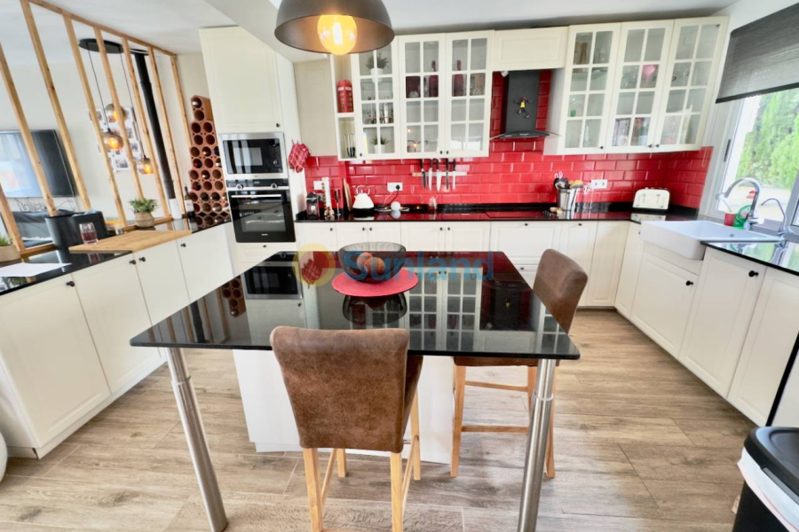 Resale - Villa - Benijofar