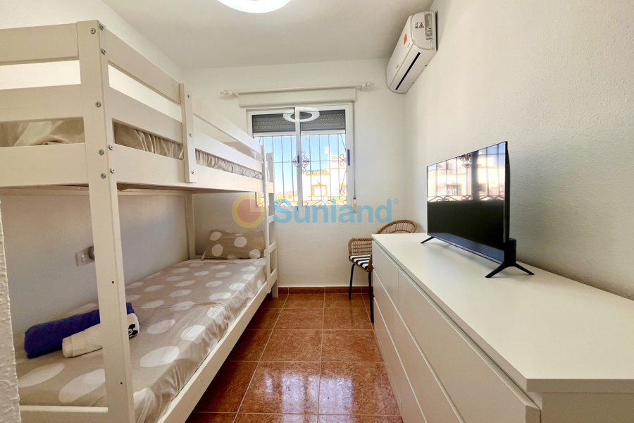 Använda fastigheter - T - Los Montesinos