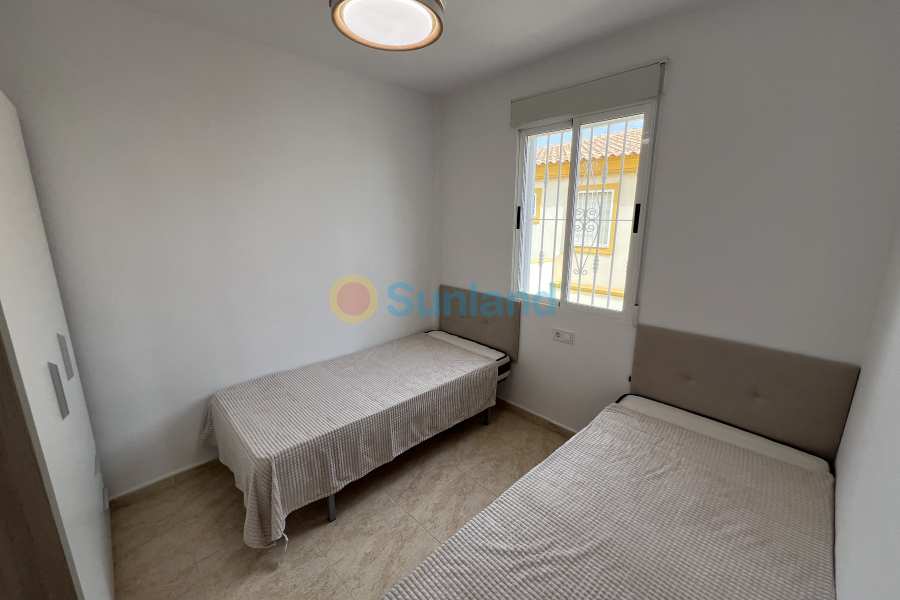 Brukte eiendommer - Apartamento - Orihuela Costa - Playa Flamenca