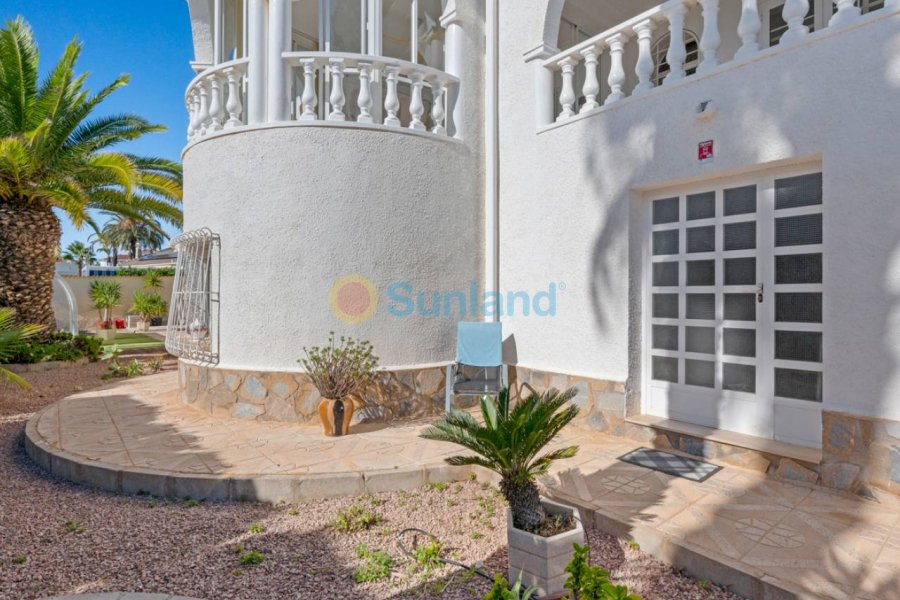 Resale - Villa - Ciudad Quesada