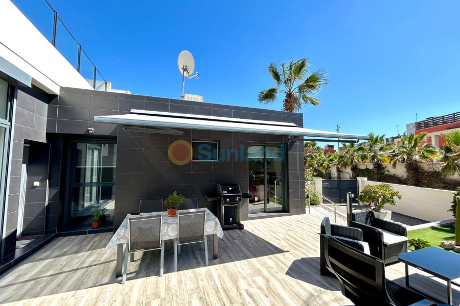 Вторичка - Bилла - Orihuela Costa - Villamartín-Las Filipinas