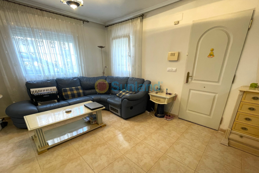 Resale - Villa - La Marina - 