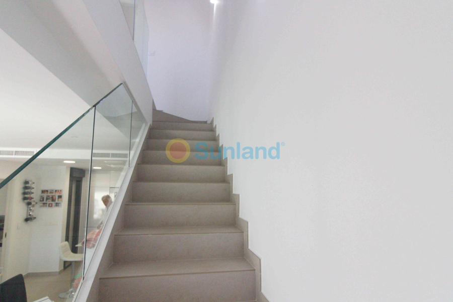 Resale - V - Benijofar