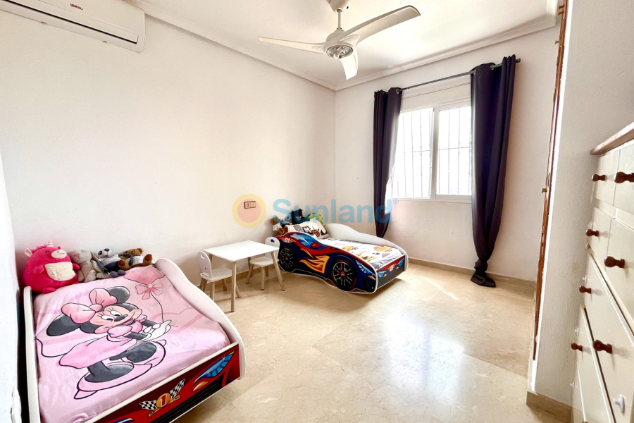 Resale - V - San Miguel De Salinas