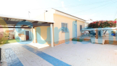 Resale - Villa - Torrevieja - La Siesta - El Salado - Torreta