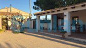 Resale - Villa - Dolores - 