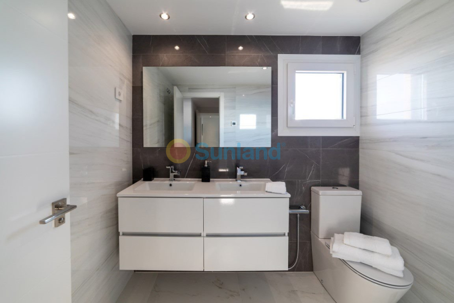 Nueva construcción  - Apartamento - Torrevieja - Punta Prima