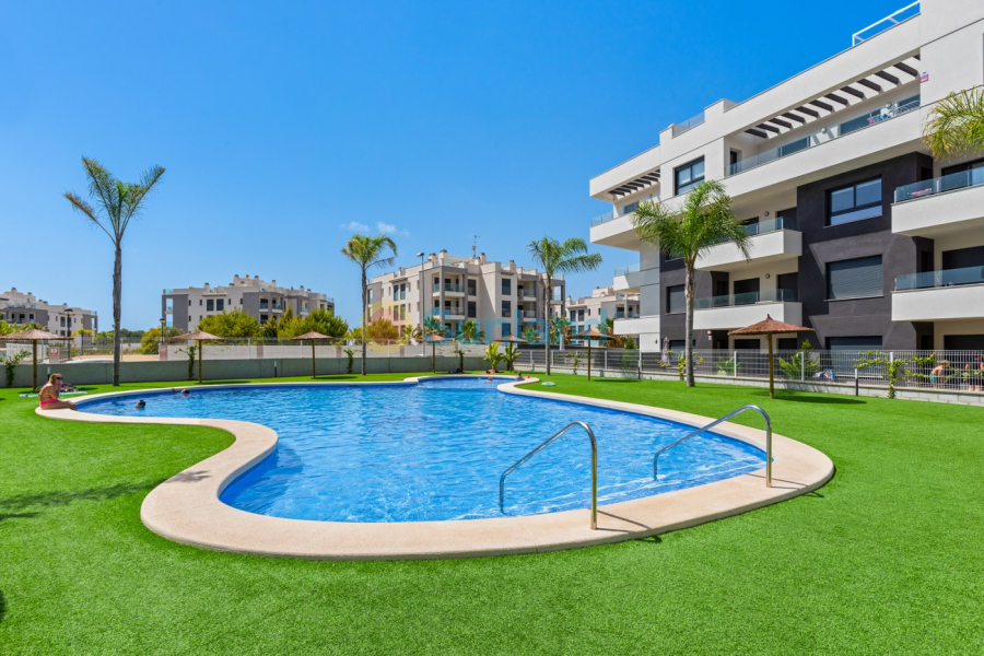 Resale - Apartment - Orihuela Costa - Villamartin