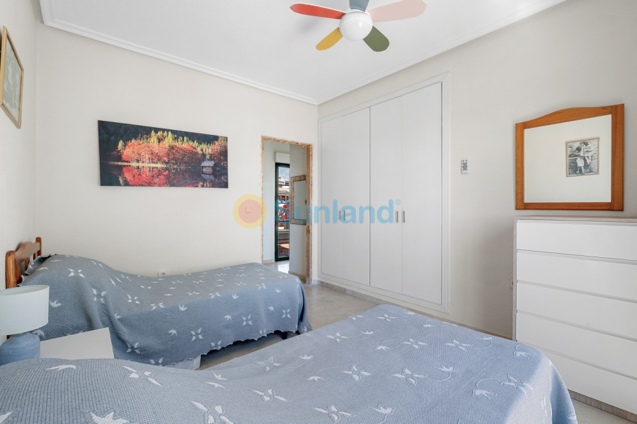 Segunda mano - Chalet - Orihuela Costa - Los Dolses