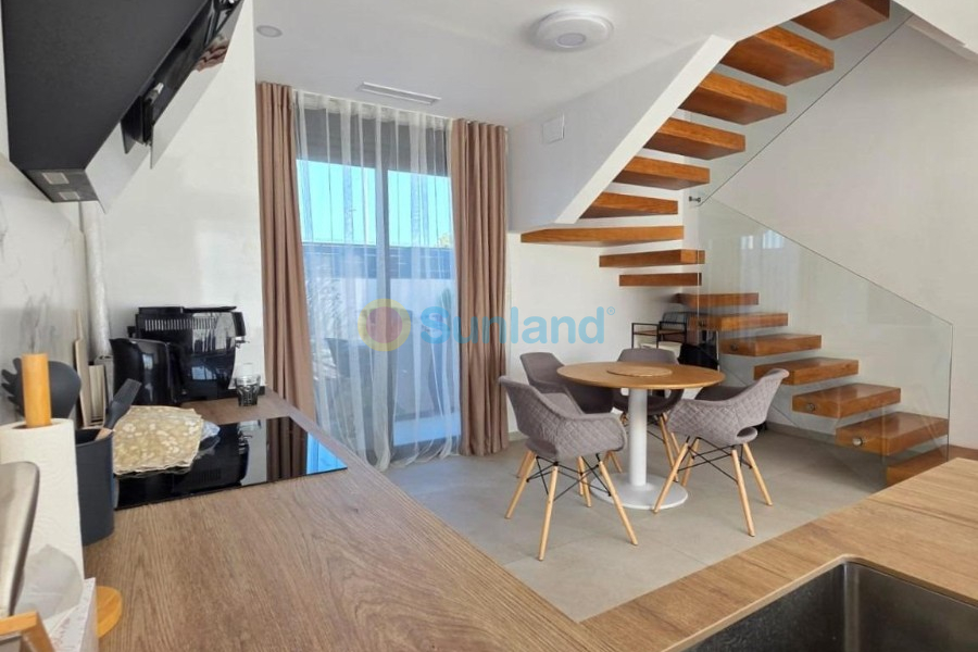 Segunda mano - Chalet - Benijofar