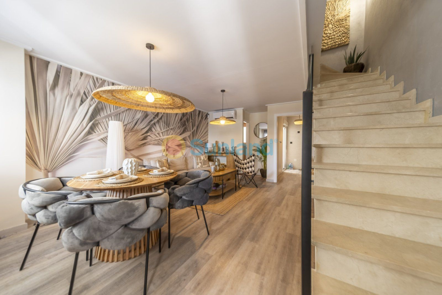 Resale - Casa de Pueblo - Torrevieja - Los Altos