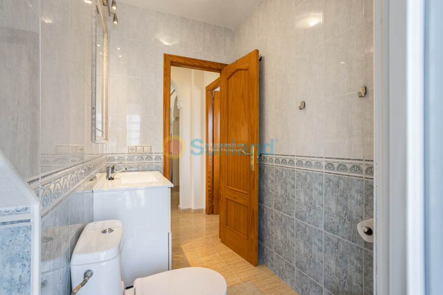 Brukte eiendommer - Semi - Detached Villa - Guardamar del Segura - Urb el raso