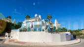 Resale - Villa - Orihuela Costa - Campos de Golf