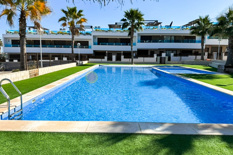 Använda fastigheter - Villa - Torrevieja - Los Balcones
